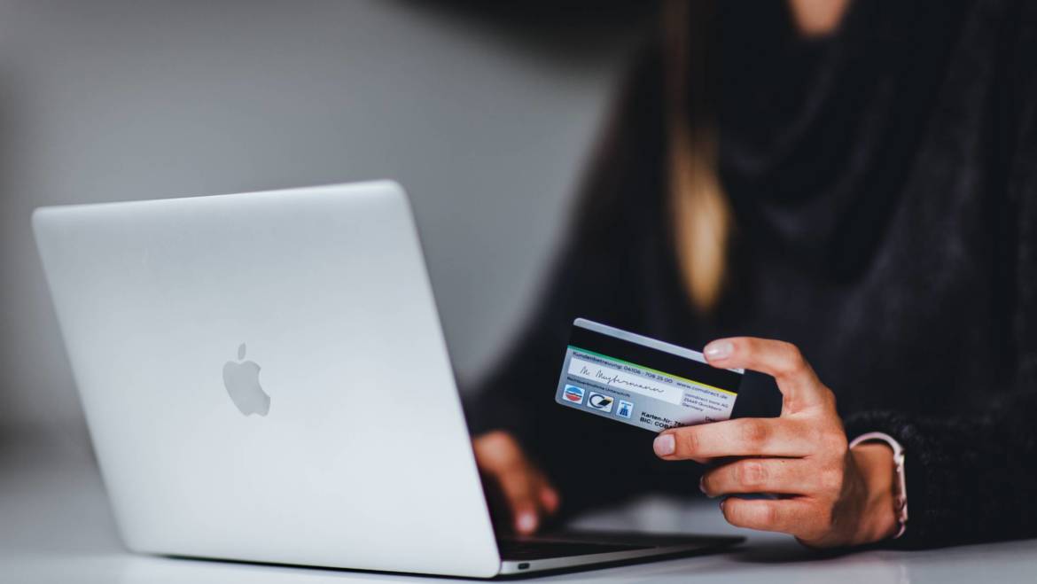 Protect Yourself from Identity Theft When You Shop Online