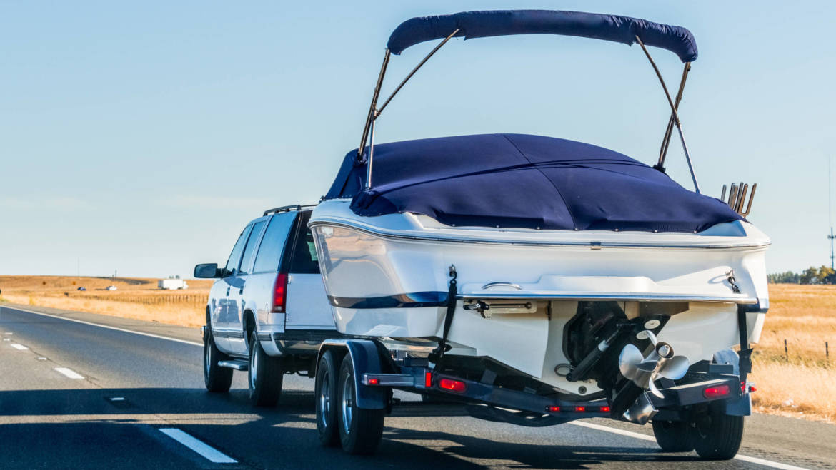 Top 8 Mistakes People Make While Towing